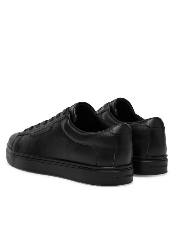 Emporio Armani Снікерcи Emporio Armani EM005292 AF24320 UC001 Чорний