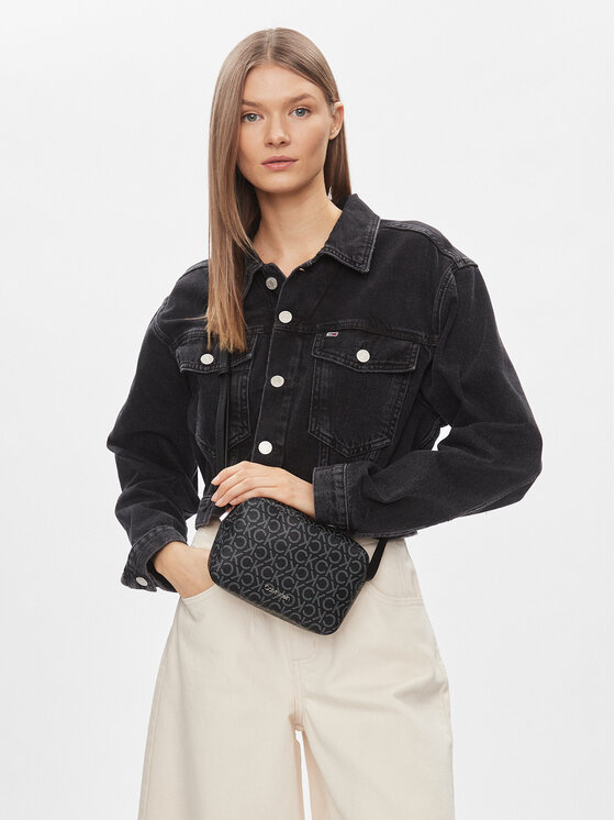Calvin Klein Torbica Calvin Klein Ck Must Camera Bag Mono K60K610294 Crna