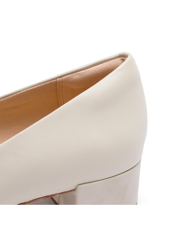 Clarks Туфлі Clarks Orabella Alice 261407804 Бежевий
