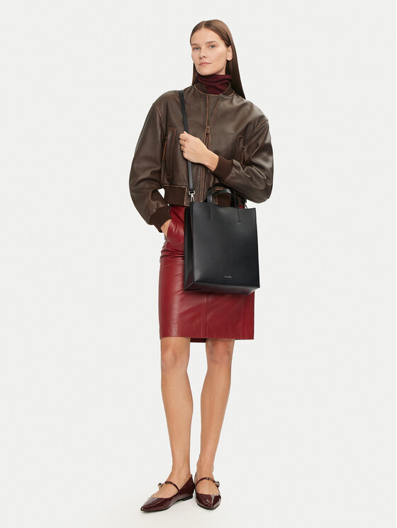 Calvin Klein Borsetta Calvin Klein Line Lthr Mini Tote 32 LV04F3002G Nero