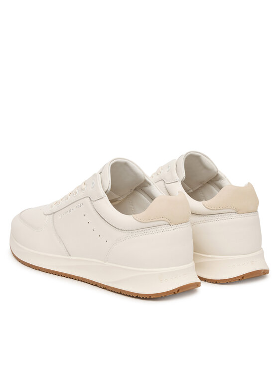 Tommy Hilfiger Laisvalaikio batai Tommy Hilfiger Newport Lth FM0FM05871 Balta