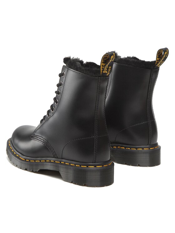 Dr. Martens Bocanci Dr. Martens 1460 Serena 2623802 Negru