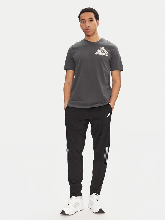 adidas adidas Футболка Football Kicks Graphic JD8211 Сірий Regular Fit