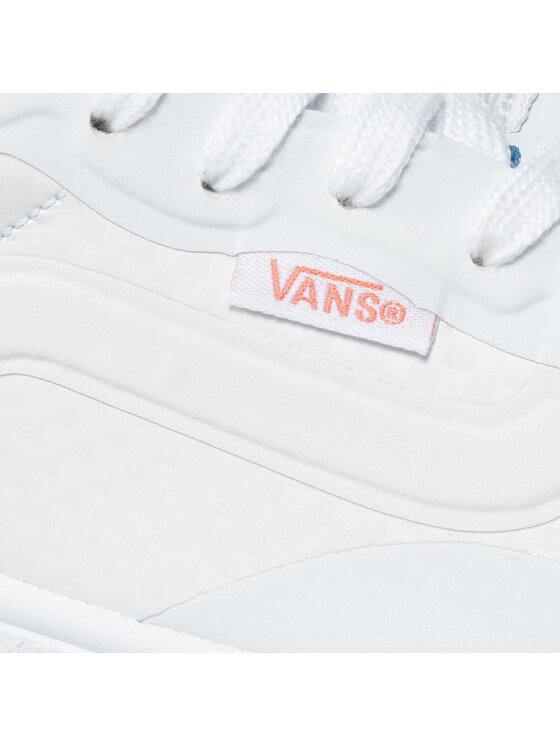 Vans Superge Vans Ultrarange Exo VN0A4U1KA201 Bela