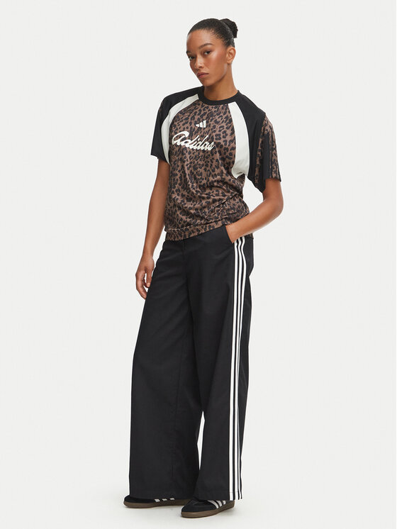 adidas adidas Camiseta House Of Tiro Jersey KV0905 Marrón Regular Fit