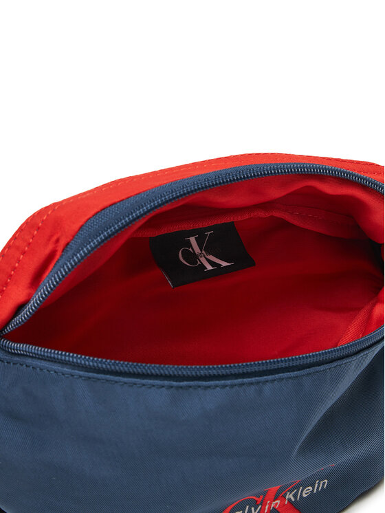 Calvin Klein Torbica za okrog pasu﻿ Calvin Klein Bold Waistbag LV04D3116G Mornarsko modra