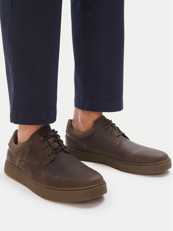 Clarks Sneakersy Clarks Lydford Lo 26320144 Brązowy