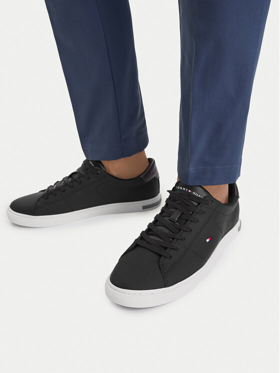 Tommy Hilfiger Sneakersy Tommy Hilfiger Essential Leather Detail Vulc FM0FM04047 Czarny