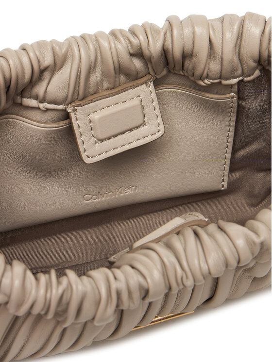 Calvin Klein Soma Calvin Klein Plisse Mini Drawstring Bag LV04F3077G Écru