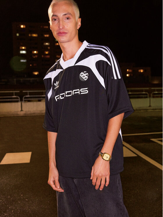 adidas Originals Hodinky adidas Originals Retro Wave One AOSY24024 Zlatá