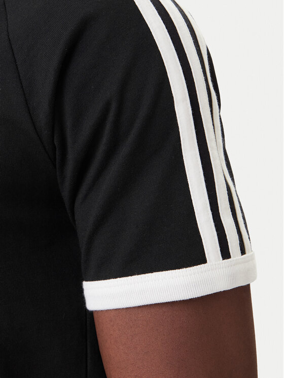 adidas adidas Футболка 3-Stripes KE3538 Чорний Regular Fit