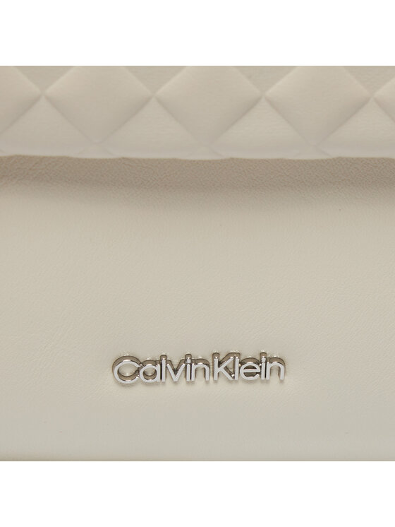 Calvin Klein Soma Calvin Klein Calvin Mini Quilt Camera Bag K60K611884 Écru