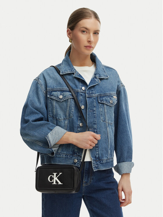 Calvin Klein Torebka Calvin Klein Bold Ck Camera Bag LV04F3220G Czarny