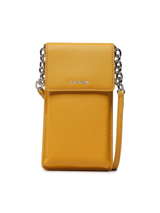 Calvin Klein Θήκη κινητού Calvin Klein Ck Must Phone Pouch Xbody K60K608246 Κίτρινο
