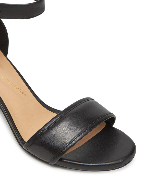 Clarks Босоніжки Clarks Ezoria Mae 26181295 Чорний