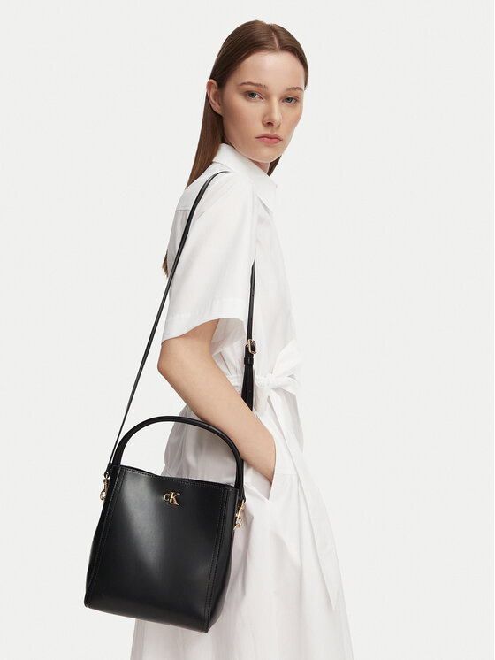 Calvin Klein Soma Calvin Klein Ck Bucket With Strap LV04F3174G Melns