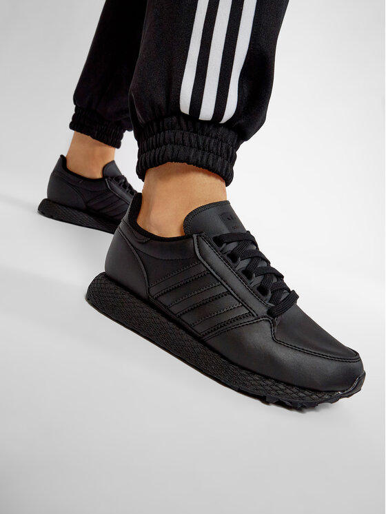 adidas Sneakersy adidas Forest Grove J EG8959 Čierna