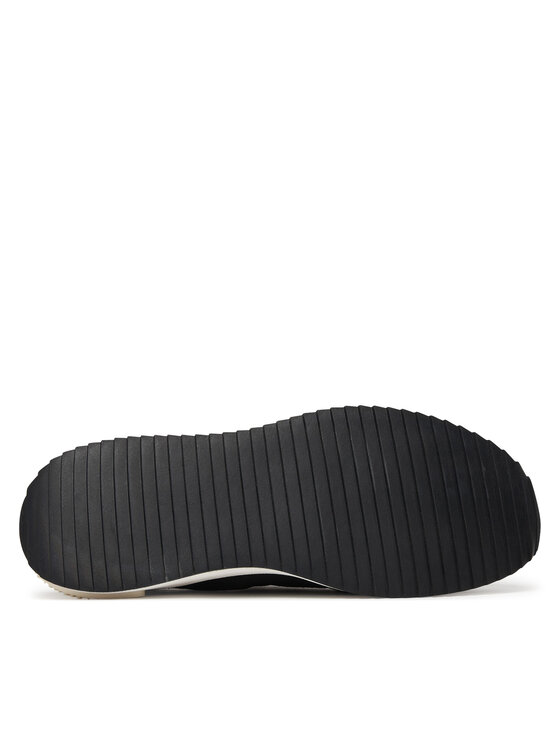 Armani Exchange Снікерcи Armani Exchange XM002624 AF18834 UC001 Чорний
