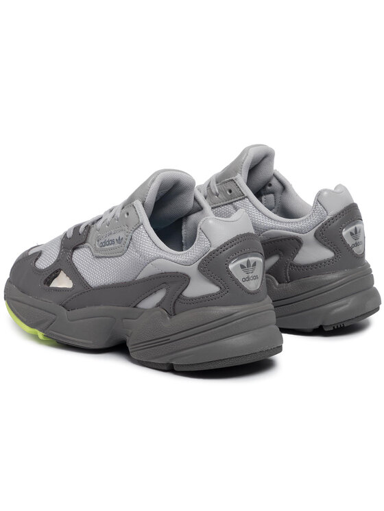 adidas Снікерcи adidas Falcon W EE5115 Сірий