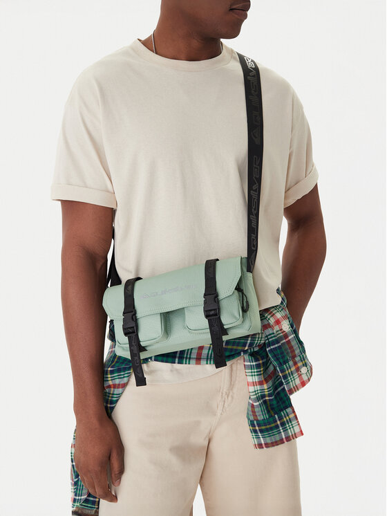 Quiksilver Плоска сумка Quiksilver CEOWB-QUIC-F-002-09 Зелений