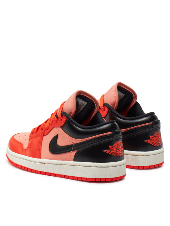 Nike Снікерcи Nike Air Jordan 1 Low Se DM3379 600 Кораловий
