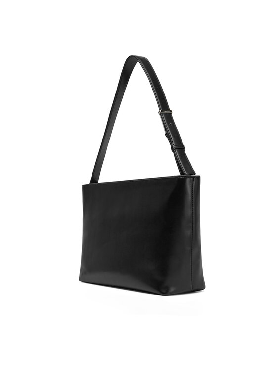 Calvin Klein Rankinė Calvin Klein K60K613172 Juoda