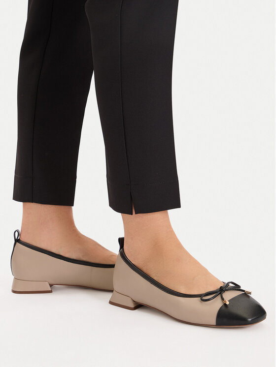 Clarks Balerini Clarks Ubree15 Poppy 26181329 Bej