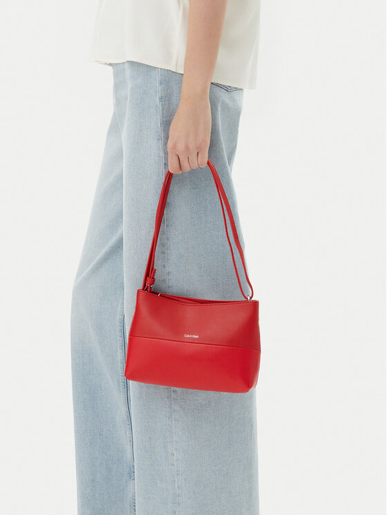 Calvin Klein Kabelka Calvin Klein Ck Mixmedia Convertible Sm Bag K60K613009 Červená