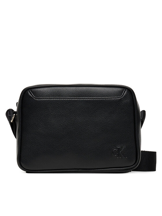 Calvin Klein Taška cez rameno Calvin Klein Cargo Camera Bag LV04D3129G Čierna