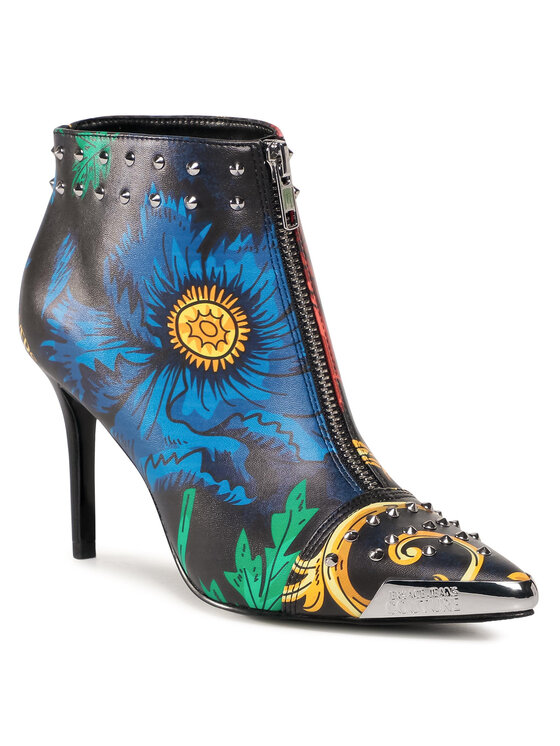 Versace Jeans Couture Aulinukai Versace Jeans Couture E0VZBS54 Juoda