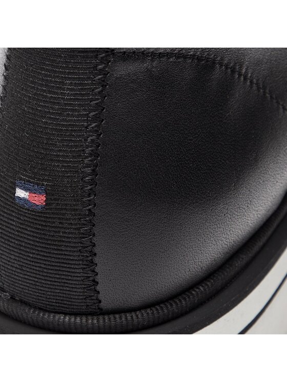 Tommy Hilfiger Šnurovacia obuv Tommy Hilfiger Sporty Feminine Boot FW0FW03984 Čierna