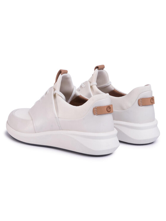 Clarks Sneakersy Clarks Un Rio Lace 261403984 Bílá