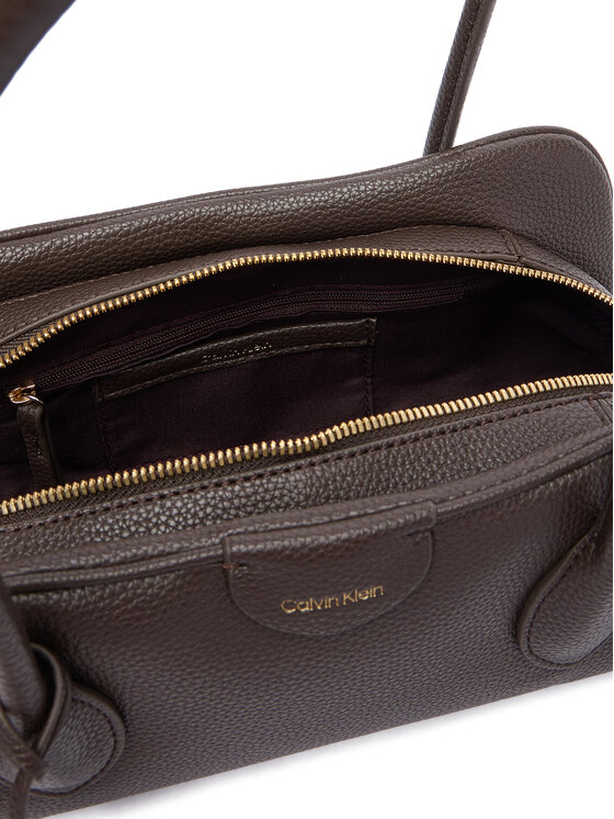 Calvin Klein Torbica Calvin Klein Emblem Trio Pebble LV04F3743G Smeđa
