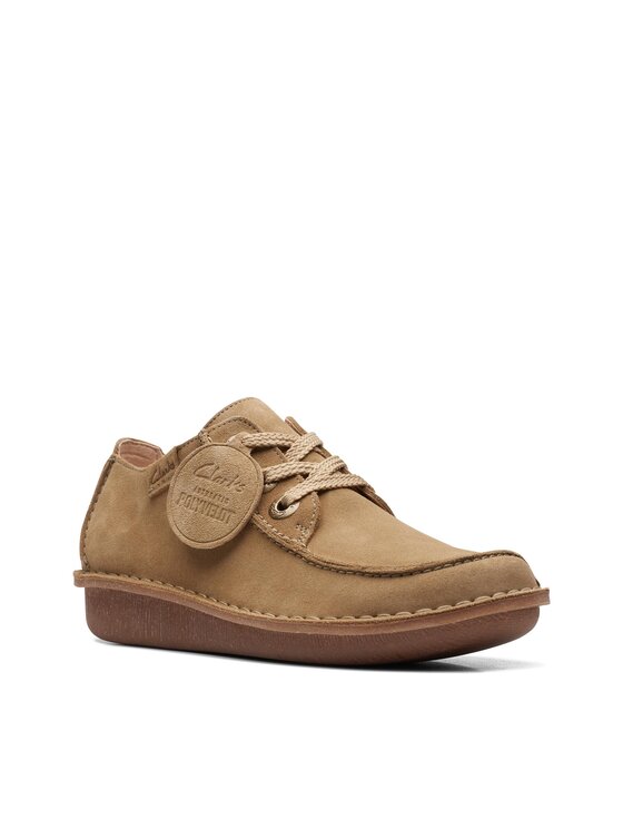 Clarks Pantofi Clarks Funny Dream 26170061 Bej