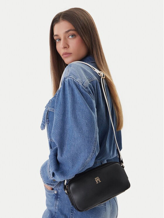 Tommy Hilfiger Kabelka Tommy Hilfiger Th Essential Camera Bag AW0AW18370 Černá