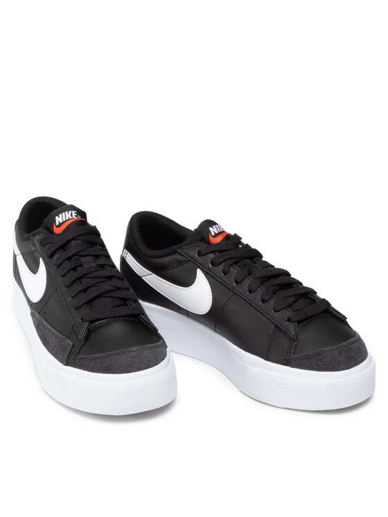 Nike Sneakersy Nike Blazer Low Platform DJ0292 001 Černá