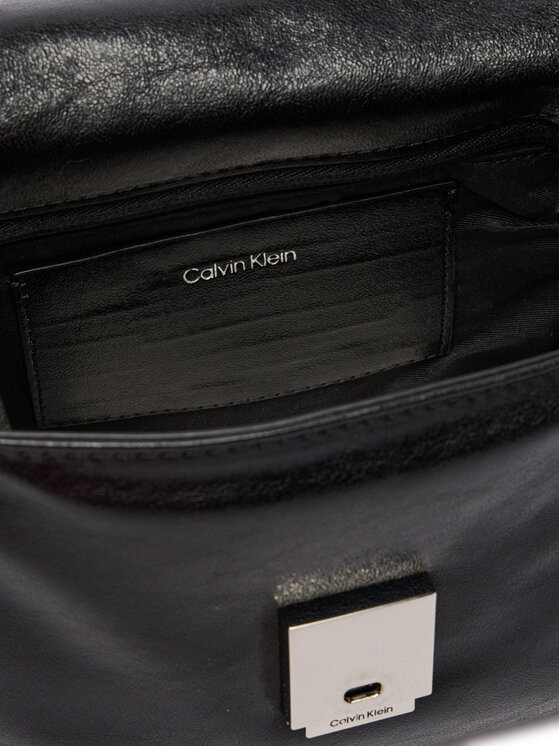 Calvin Klein Geantă Calvin Klein Emblem Hw Padded Crossbody LV04F3620G Negru
