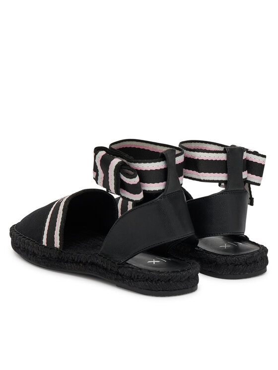 Armani Exchange Еспадрильї Armani Exchange XDS006 XV923 00002 Чорний