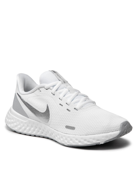 Nike Buty do biegania Nike Revolution 5 BQ3207 100 Biały