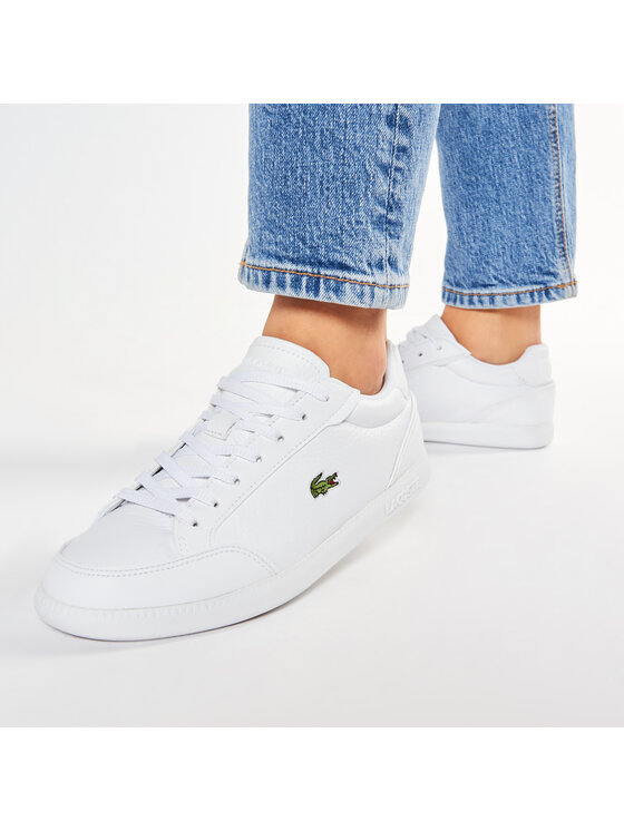Lacoste Sneakersy Lacoste Graduate Cap 0120 1 Sfa 740SFA001521G Biały