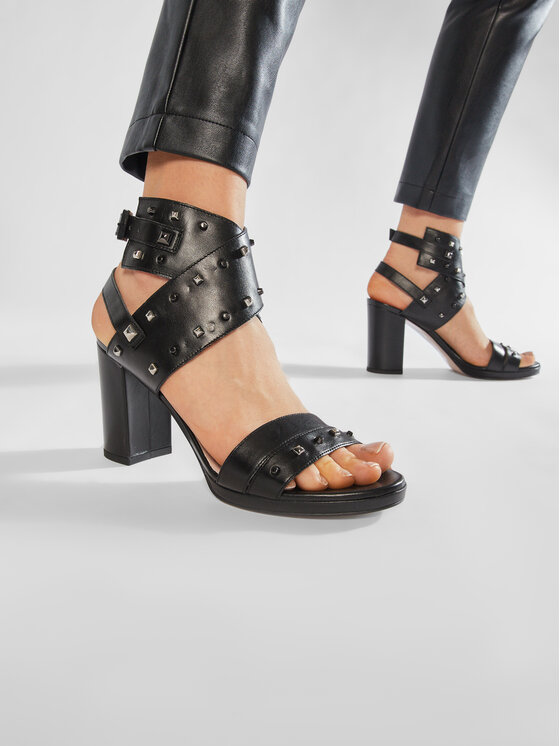 GINO ROSSI Sandále Gino Rossi Fumi DNI351-BZ6-0087-9900-0 Čierna