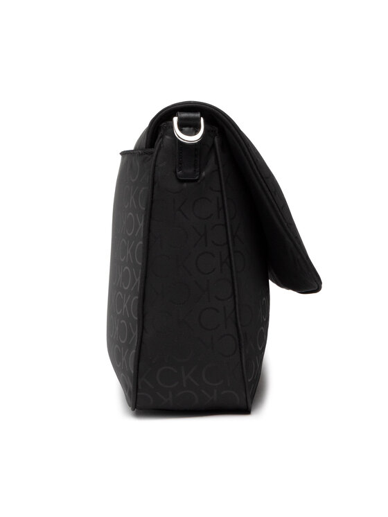Calvin Klein Τσάντα Calvin Klein Ck Must Nylon Shoulder Bag Md K60K609615 Μαύρο