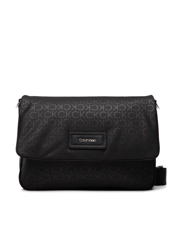 Calvin Klein Ročna torba Calvin Klein Ck Must Nylon Shoulder Bag Md K60K609615 Črna
