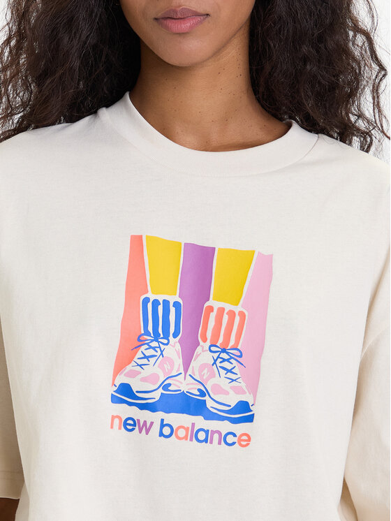 New Balance New Balance Camiseta WT53904 Beis Regular Fit