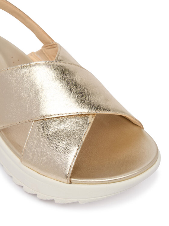 Clarks Босоніжки Clarks DashLite Wish 26185882 Золотий
