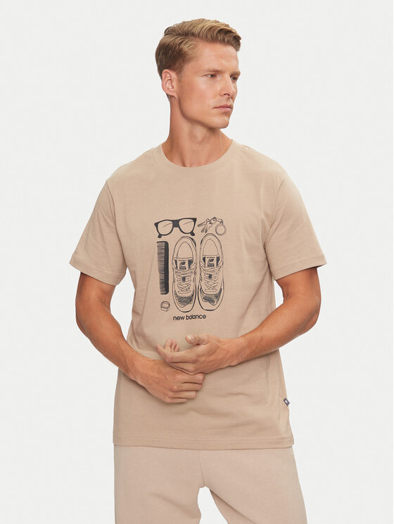 New Balance New Balance Camiseta Sport Essentials Graphic MT43902DRW Beis Regular Fit