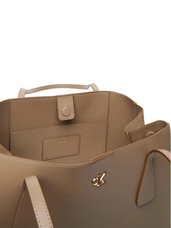 Calvin Klein Borsetta Calvin Klein Ck Snap Large Tote LV04F3502G Beige