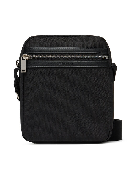 Calvin Klein Taška cez rameno Calvin Klein Contrast Reporter LV04D3175G Čierna