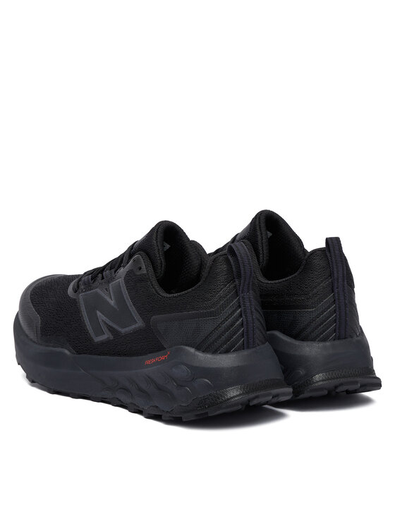 New Balance Tekaški čevlji New Balance Garoe V2 MGARO2RN Črna