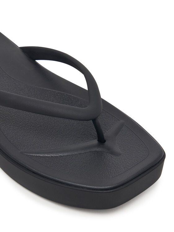 Crocs В'єтнамки Crocs Miami Square Flatform Flip 214161 Чорний